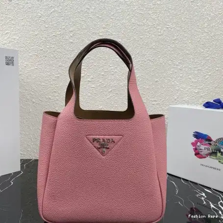 Fashion Reps 2204YA0049 Prada Bag 0510